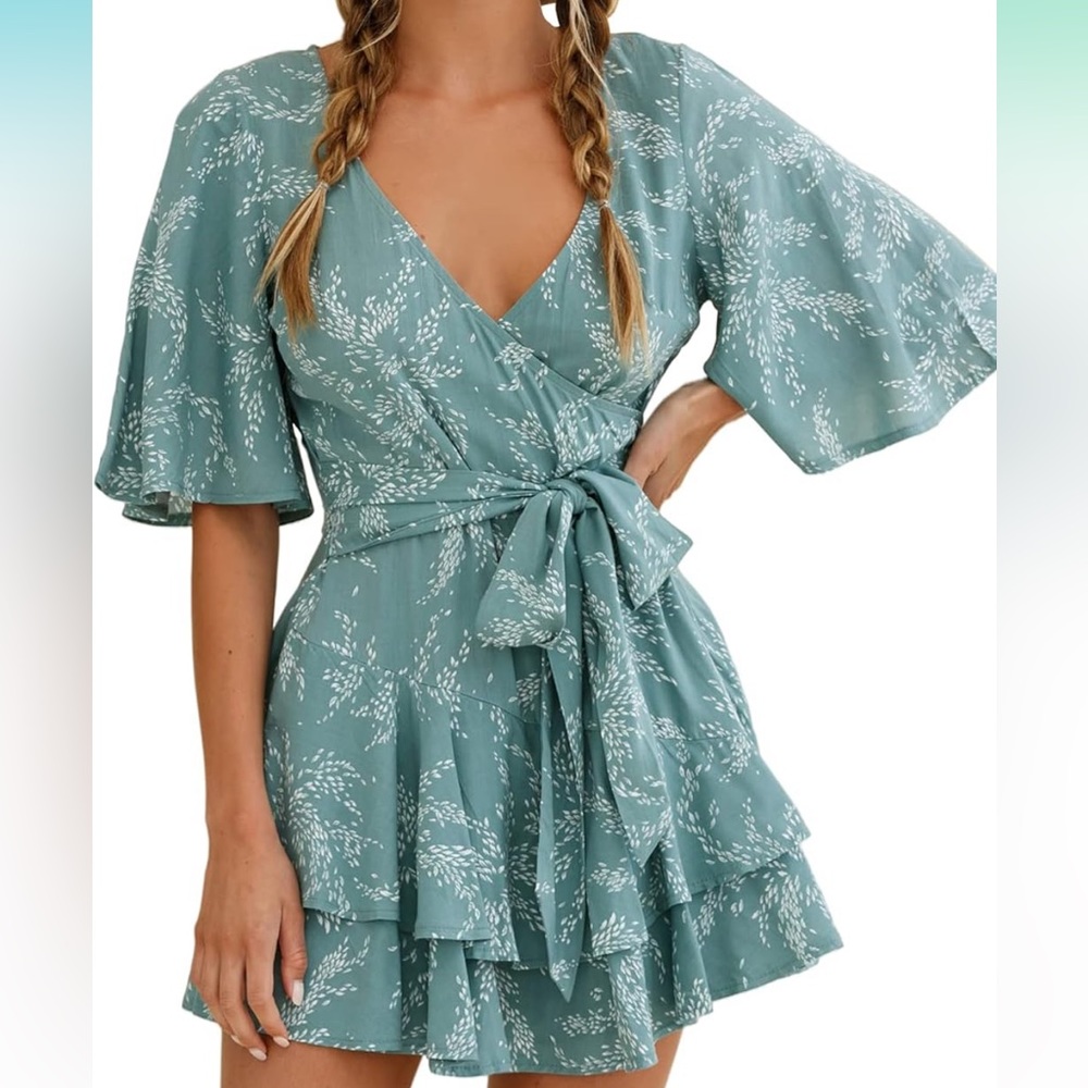 AIMCOO Short Flared Sleeve Romper V Neck Floral Print Jumpsuit Waist Tie Rompers